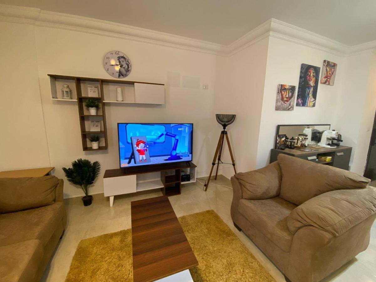 Madinaty Well-Furnished 3- Bedroom Apartment - شقة فندقيه للايجار مدينتي Madinat ash Shuruq 外观 照片