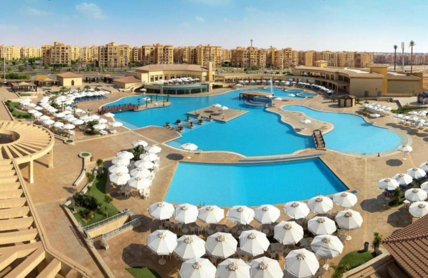 Madinaty Well-Furnished 3- Bedroom Apartment - شقة فندقيه للايجار مدينتي Madinat ash Shuruq 外观 照片